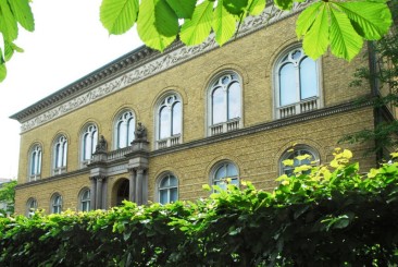 augusteum_front_foto_landesmuseum_oldenburg