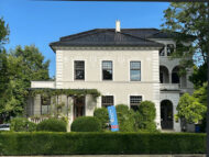 Gartenstraße 7<br />
© Sabrina Kolata, Oldenburgische Landschaft<br />
JPG, 2.6 MB >><a href="https://www.oldenburgische-landschaft.de/wp-content/uploads/2026/02/Gartenstrasse_7_Foto_Kolata_1.jpg" target="_blank">Download</a><<